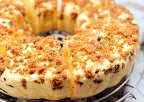 不用烤箱就能做肉松蛋糕，簡(jiǎn)直太美味了！